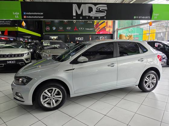VOLKSWAGEN POLO 1.0 200 TSI COMFORTLINE AUTOMÁTICO VOLKSWAGEN POLO 1.0 200 TSI COMFORTLINE AUTOMÁTICO